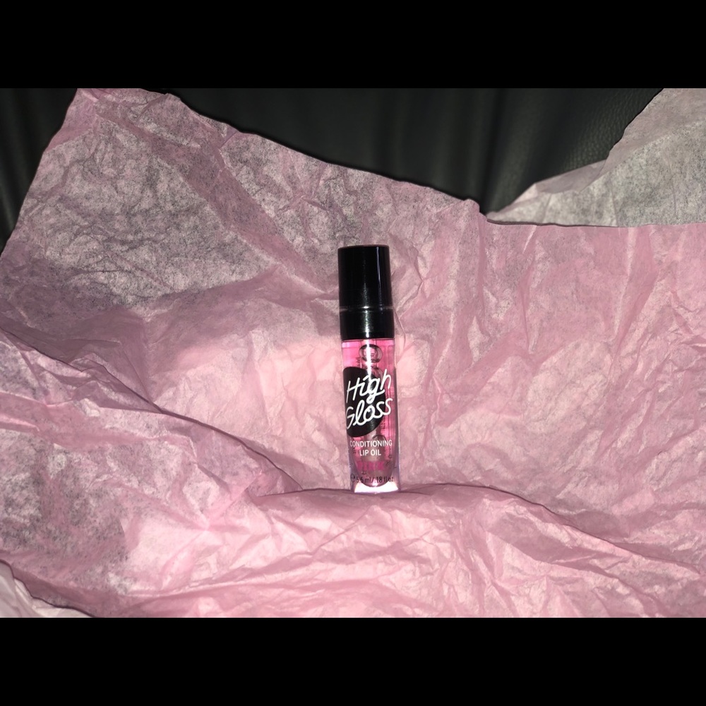New Victoria Secret Make-up Pink High Gloss Clear